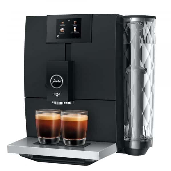 Milchgetränk mit der Jura ENA 8 in Schwarz