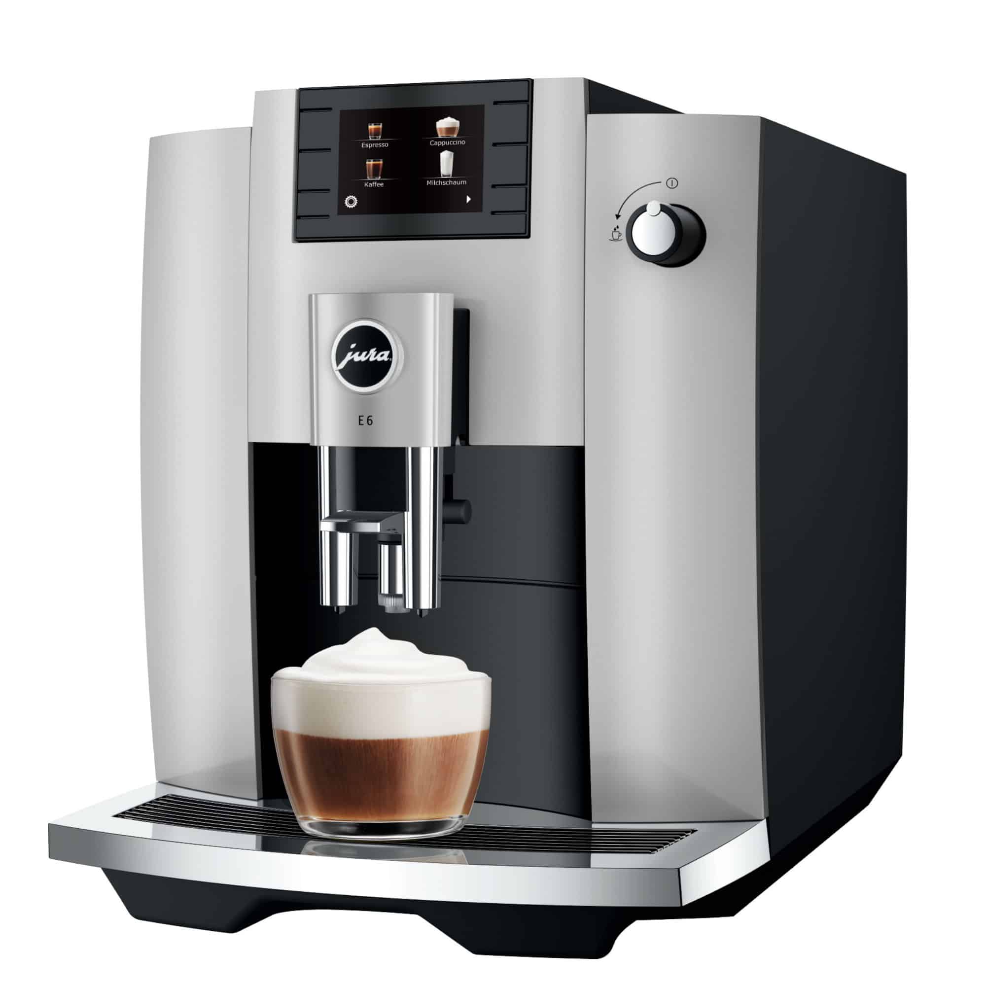 Jura E6 Platin Seitenansicht mit frisch zubereitetem Cappuccino – Caffista Sindelfingen