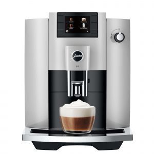 Jura E6 Platin Caffè Barista mit dichter Crema – live bei Caffista