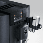 JURA E8 Cosmic Black ED Kaffeeauslauf Detailansicht