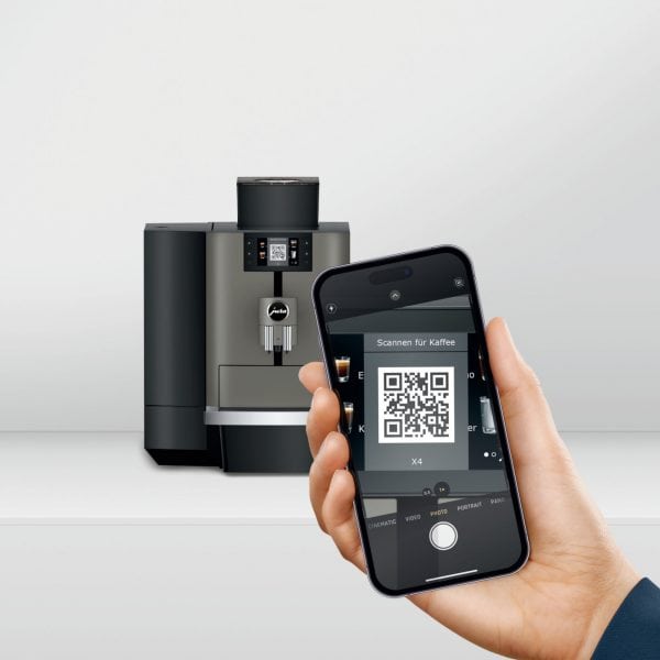 Bedienung der JURA X4 per Smartphone über QR-Code