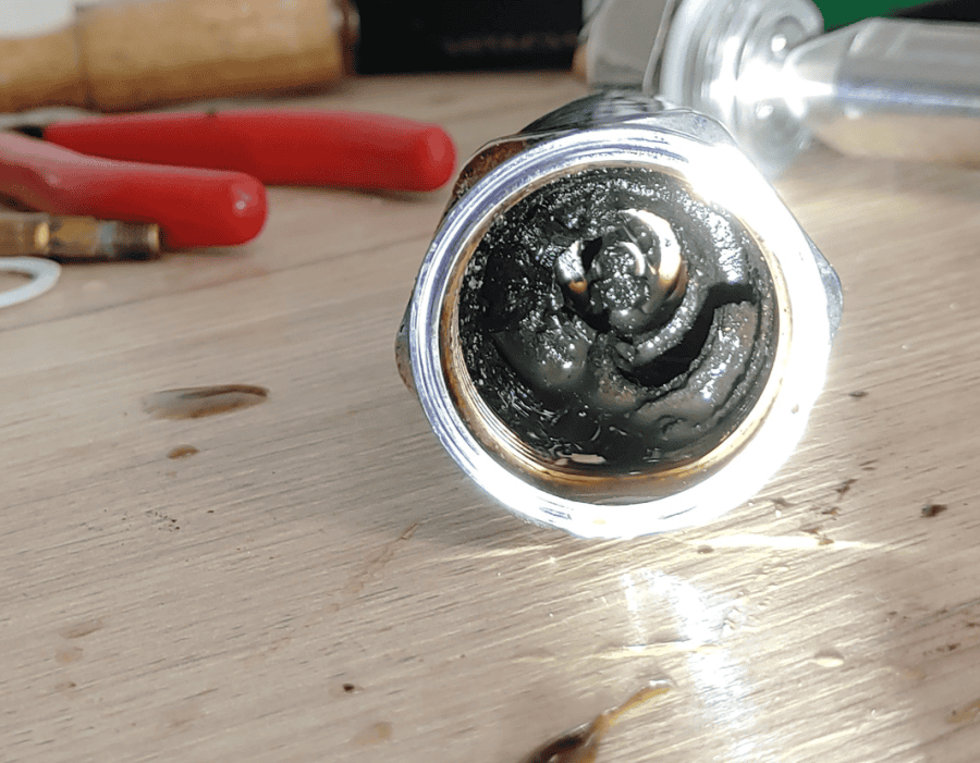 Der Ventilsitz der Gruppenventile ist ebenfalls total zugesetzt