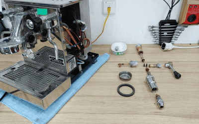 Service, Wartung und Kundendienst der E61 Brühgruppe am Beispiel eines Rocket Siebträgers