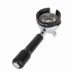 Profitec Funnel montiert auf Siebträger – sauberes Befüllen ohne Kaffeeverlust