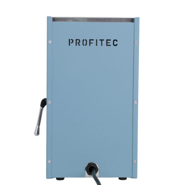 Rückseite der Profitec GO Blue mit Profitec-Schriftzug und Dampflanze