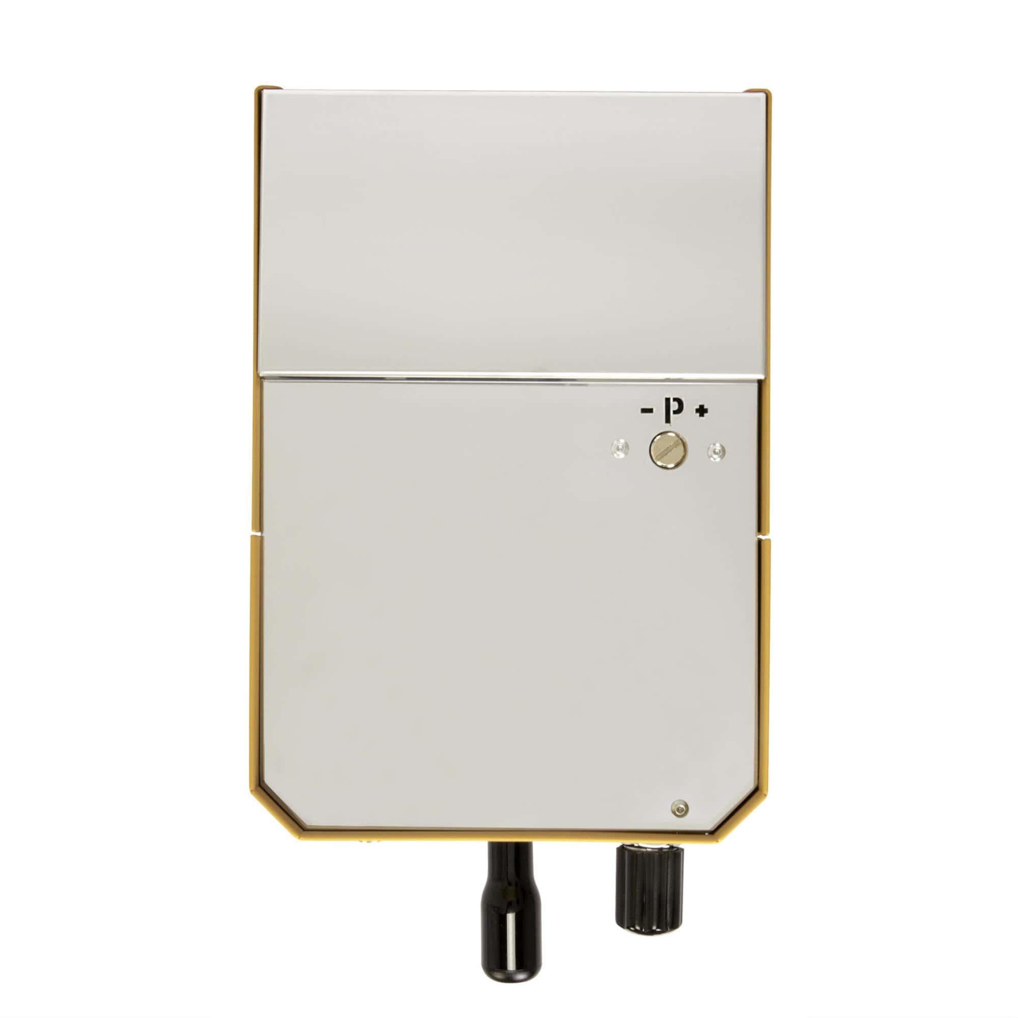 Rückseite der Profitec GO Yellow Gelb Espressomaschine mit Wassertank