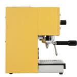 Seitenansicht der Profitec GO Yellow Gelb Espressomaschine aus Edelstahl