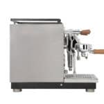 Seitenansicht der Profitec Pro 400 Jump Exclusive Line – Edelstahlgehäuse mit Reling