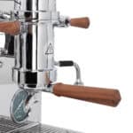 Profitec Pro 800 Brühgruppe mit Holzgriff