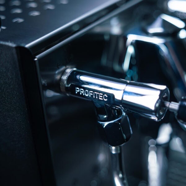 Profitec RIDE Heißwasser-Ventil mit Logo