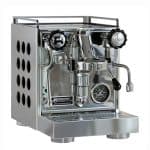 Rocket Appartamento Inox Black Dreiviertelansicht – Zweikreiser-Siebträgermaschine aus Edelstahl