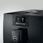 JURA C9 Piano Black (EA) Kaffeevollautomat mit Touchdisplay in Nahaufnahme