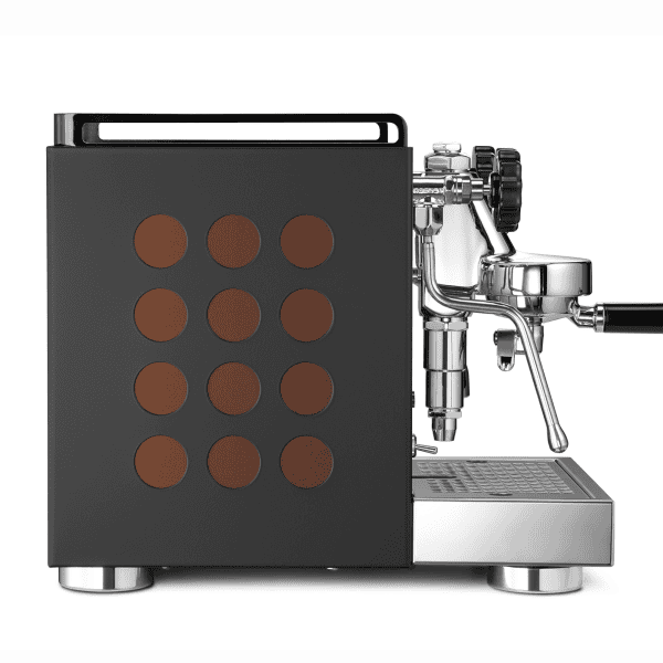 Rückseite der Rocket Appartamento Black Copper – kompakte Espressomaschine aus Edelstahl