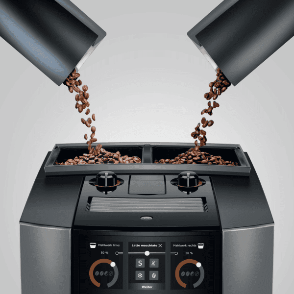 JURA J10 twin mit zwei Mahlwerken und frischen Kaffeebohnen