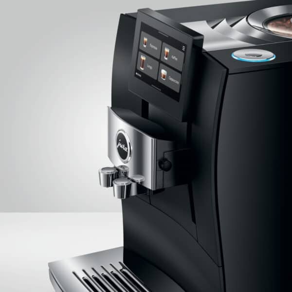 JURA Z10 Obsidian Black (EC) auf der Arbeitsfläche, Obsidian Black